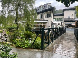 Hotel and restaurant in Wicklow, Ireland